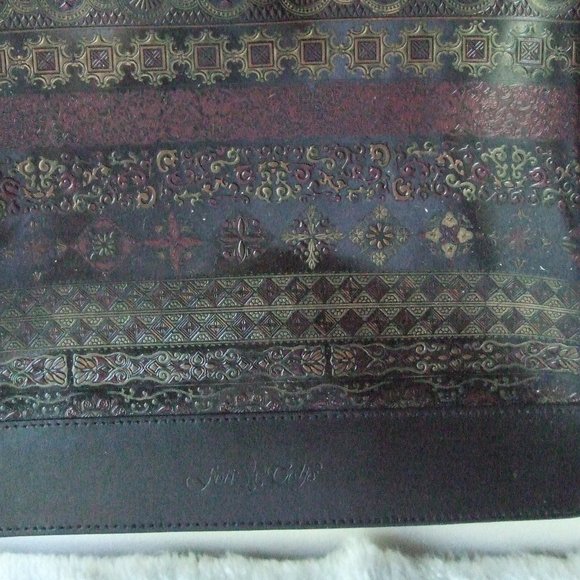 Calia Hand Tooled Vera Pelle Italian Leather purse - Picture 3 of 8